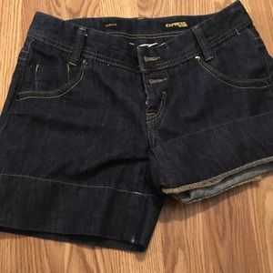 Express size 4 shorts